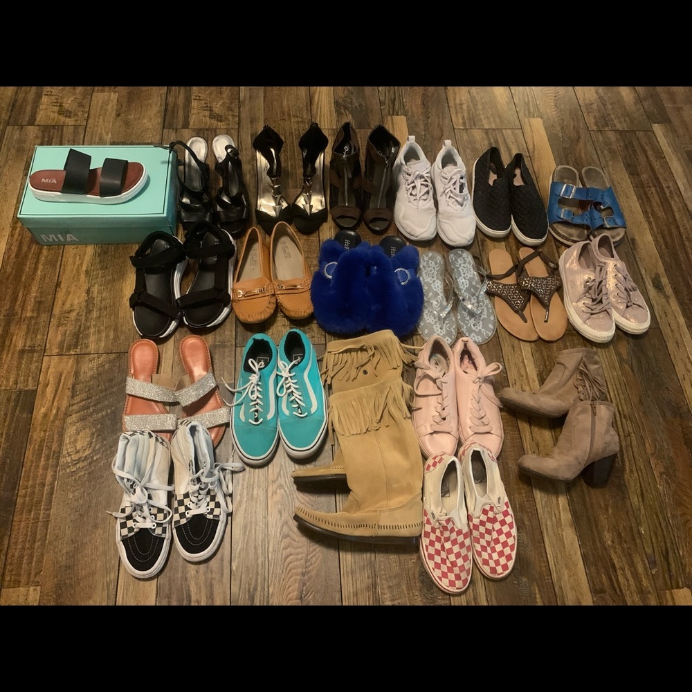 Shoe clean out